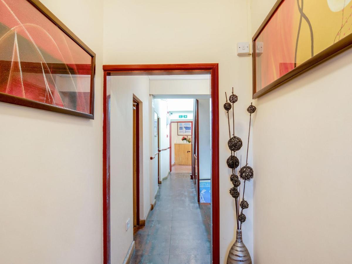 Lovely Studio In London With Patio Kültér fotó